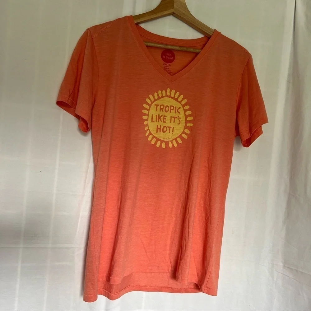 Life is Good cool tee v neck “tropic like it’s hot” sun coral and yellow tee L